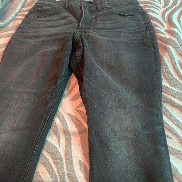 Express frayed hem jeans NWOT - Picture 4 of 6